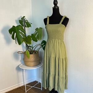 Sweet Wanderer Green Sleeveless Midi Sundress